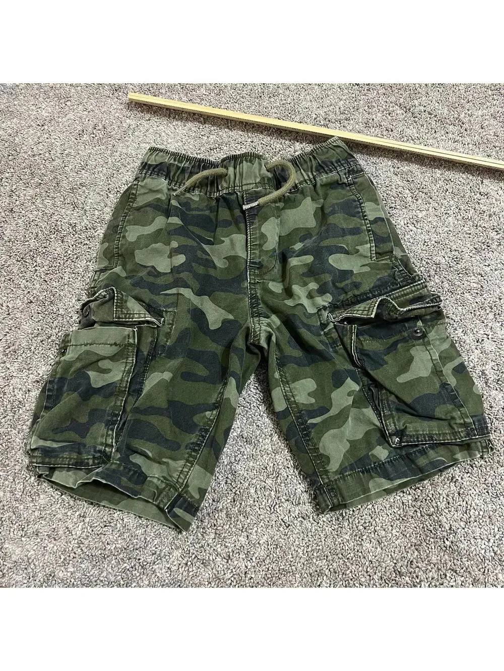 Gap Boy's Youth Camo Cargo Shorts size Medium